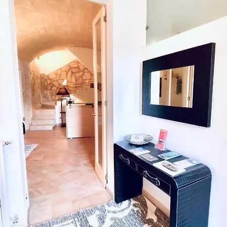 ゲストハウス Il Sorriso Dei Sassi 4*