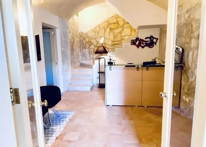 Il Sorriso Dei Sassi Pensión 4*